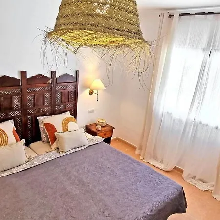 Komfortables In Mit Privatem Garten Und Beheiztem Pool Nyaraló Corralejo